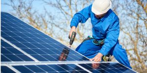 Installation Maintenance Panneaux Solaires Photovoltaïques à Cebazat